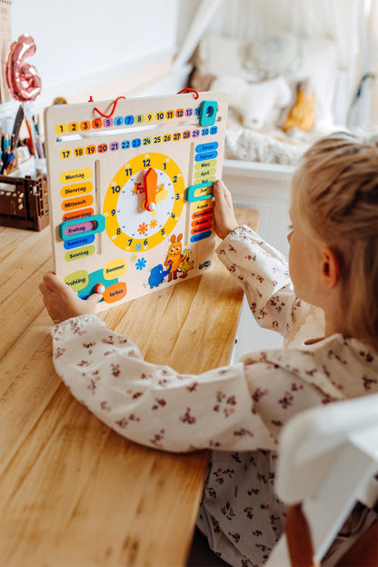 Die Maus Lernuhr mit Kalender